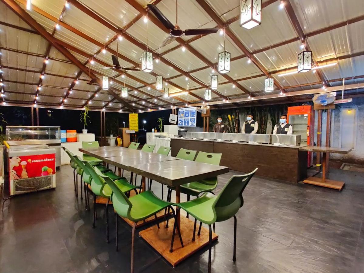 Hotel Ashwin Igatpuri, Pure Veg & Jain Food Zewnętrze zdjęcie