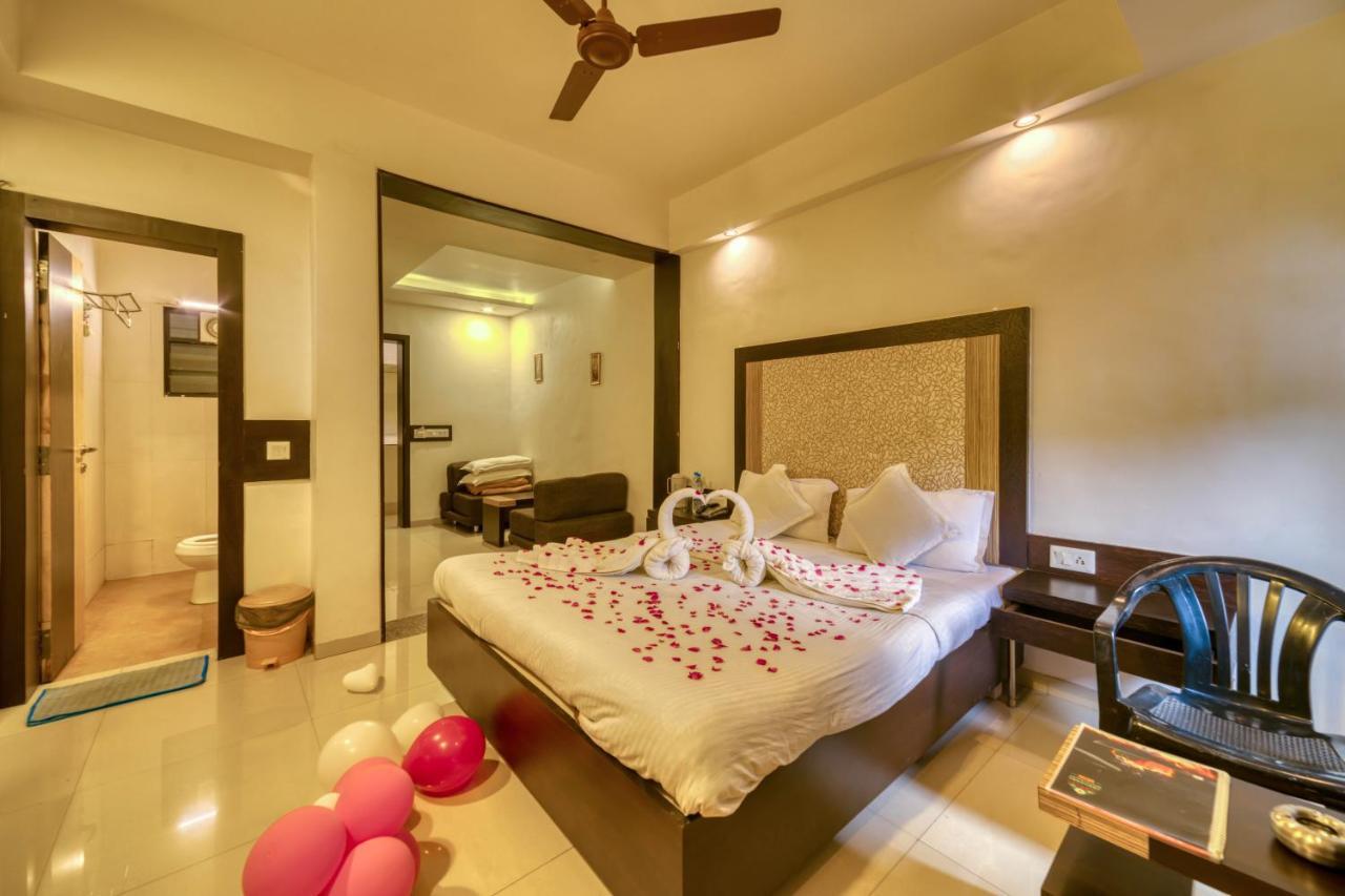Hotel Ashwin Igatpuri, Pure Veg & Jain Food Zewnętrze zdjęcie