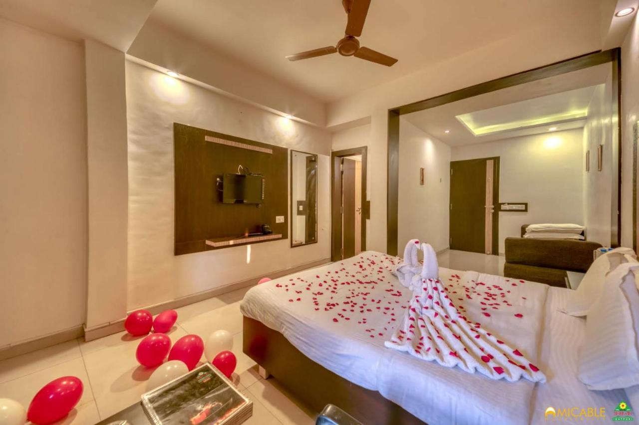 Hotel Ashwin Igatpuri, Pure Veg & Jain Food Zewnętrze zdjęcie