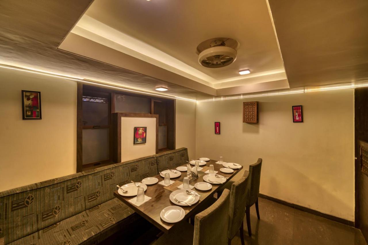 Hotel Ashwin Igatpuri, Pure Veg & Jain Food Zewnętrze zdjęcie