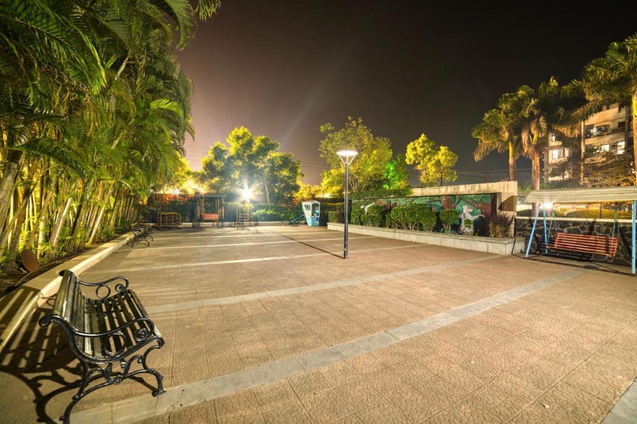 Hotel Ashwin Igatpuri, Pure Veg & Jain Food Zewnętrze zdjęcie