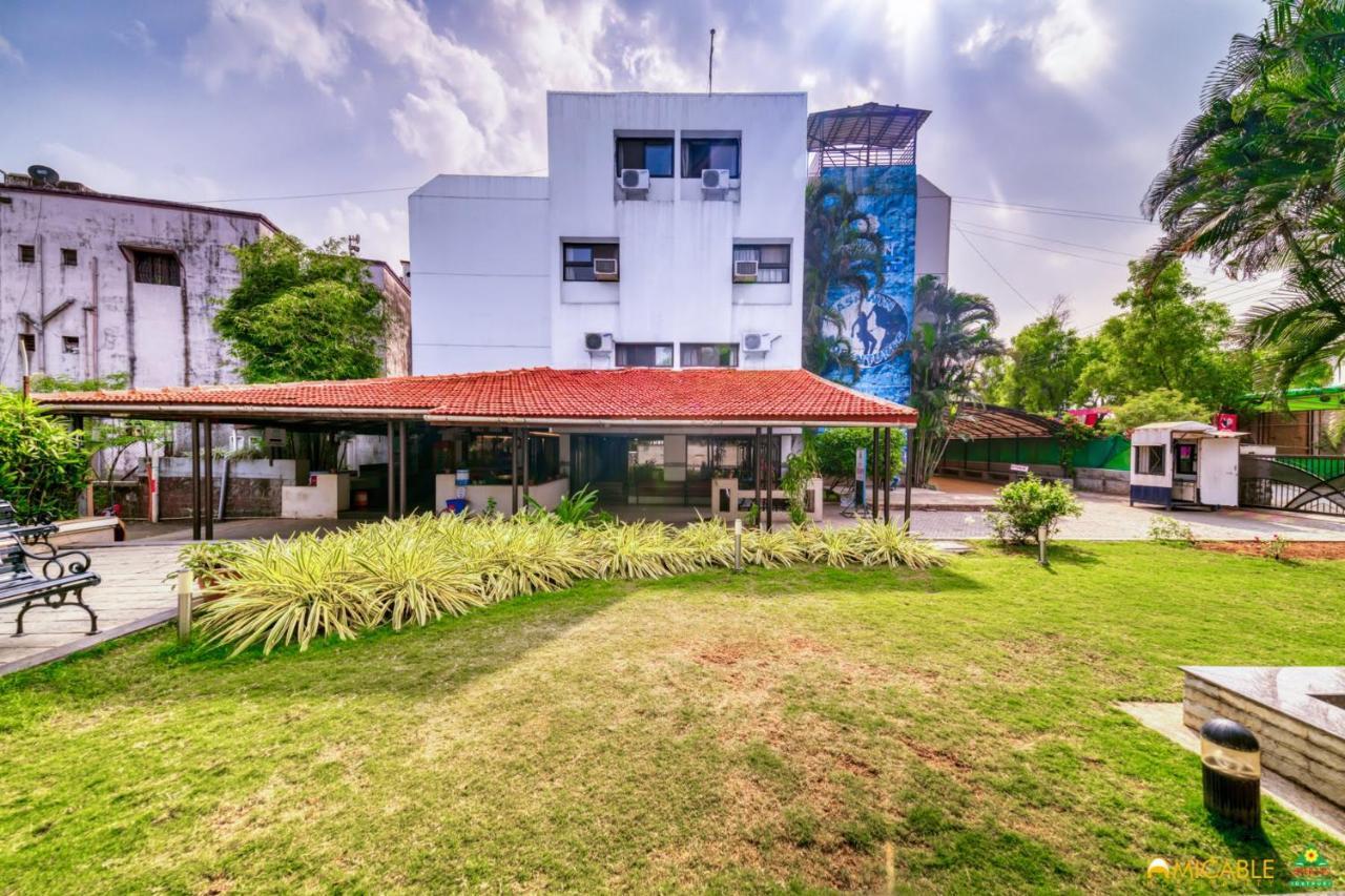 Hotel Ashwin Igatpuri, Pure Veg & Jain Food Zewnętrze zdjęcie