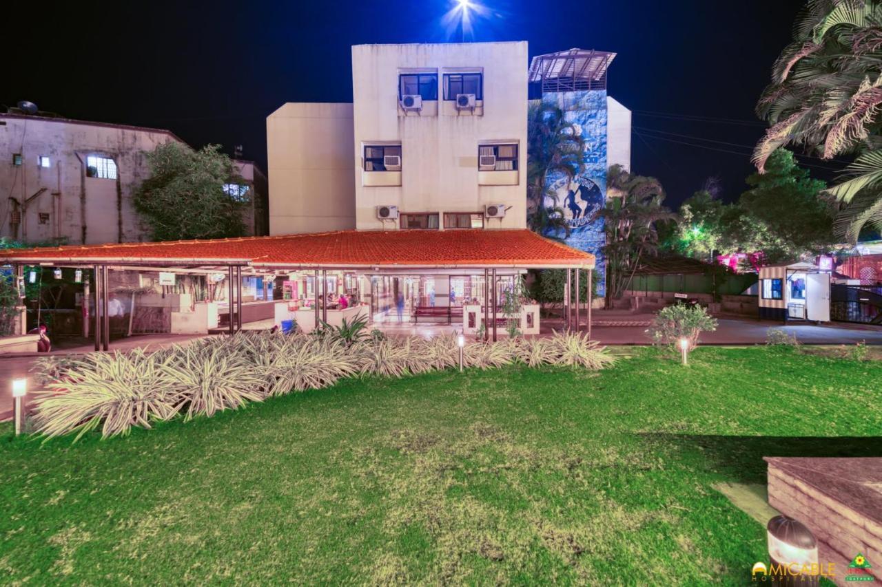 Hotel Ashwin Igatpuri, Pure Veg & Jain Food Zewnętrze zdjęcie